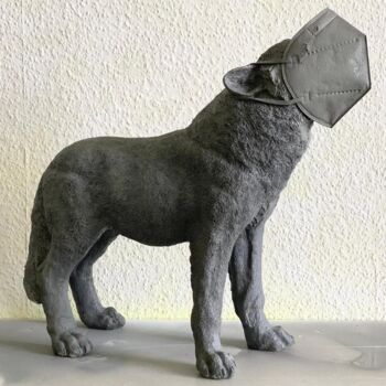 Sculptuur getiteld "Wolf in Sheep`s COV…" door Alexander Friedrich, Origineel Kunstwerk, Graffiti