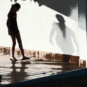 Цифровое искусство под названием "Sombra en el Tiempo" - Alfonso García, Подлинное произведение искусства, Цифровая фотограф…