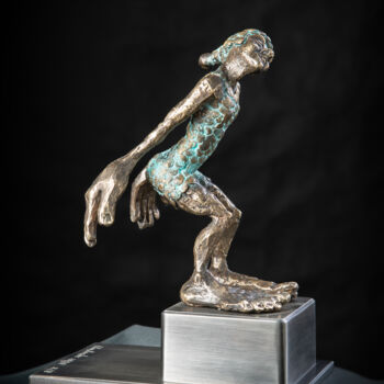Sculpture intitulée "Auf'n Sprung" par Alfred Eberharter, Œuvre d'art originale, Bronze