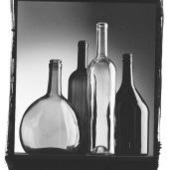 "Four Bottles" başlıklı Fotoğraf Allan Razo tarafından, Orijinal sanat