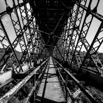 Photography titled "Viaduc." by Lucie Beaulaton (AloysiaVanTodd), Original Artwork, Digital Photography