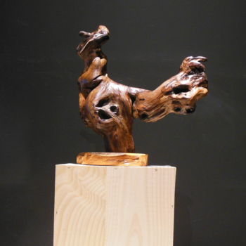Sculpture titled "Galinacée" by Anne Marie O'Donovan, Original Artwork