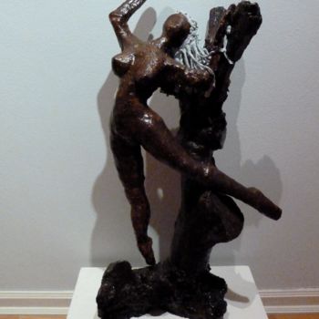 Scultura intitolato "Ballet Brown" da Amamede, Opera d'arte originale, Media misti