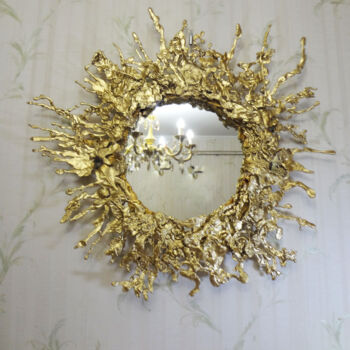 Design mit dem Titel ""The Sun" mirror wa…" von Anastasiya Protsenko, Original-Kunstwerk, Zubehör