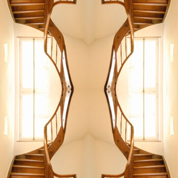 Photographie intitulée "Escalier- Musée de…" par André Boulze, Œuvre d'art originale, Photographie manipulée