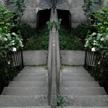 Fotografie getiteld "escaliers Ivry sur…" door André Boulze, Origineel Kunstwerk