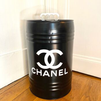 Скульптура под названием "Chanel" - Andrea Van Der Hoeven, Подлинное произведение искусства, Нержавеющая сталь