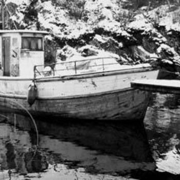 Photographie intitulée "Boat I" par Anette Boudreau, Œuvre d'art originale