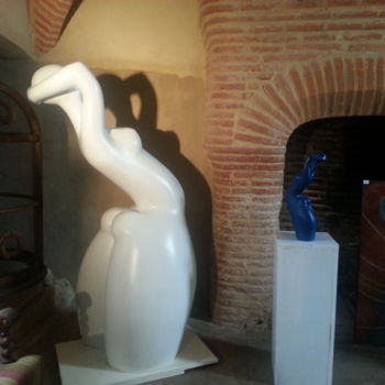 Скульптура под названием "La source" - Philippe Jamin, Подлинное произведение искусства, Смола