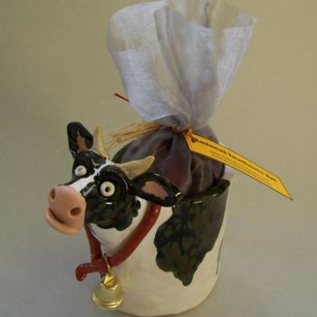 Sculpture titled "Ceramic Cow Potpour…" by Suzanne Noll, Original Artwork, Other