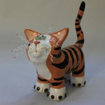 Sculpture titled "Tiger Striped Cat S…" by Suzanne Noll, Original Artwork, Ceramics