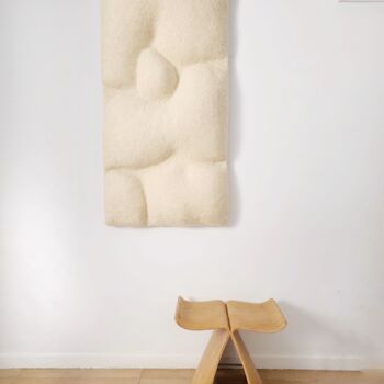 纺织艺术 标题为“Relief” 由Anna Carmona, 原创艺术品, 纺织纤维 安装在木板上