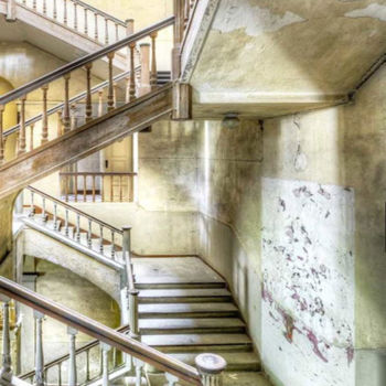 Φωτογραφία με τίτλο "Staircase Labyrinth…" από Anna & Roman Küffner, Αυθεντικά έργα τέχνης, Ψηφιακή φωτογραφία