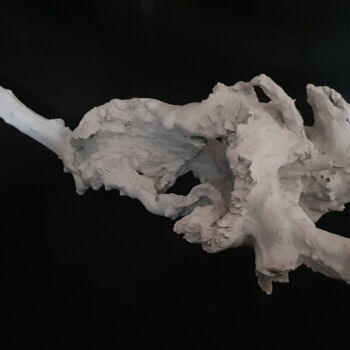 Скульптура под названием "White cavity" - Annbo, Подлинное произведение искусства, Дерево