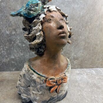 Scultura intitolato "Buste mélancolique…" da Anne Daucourt, Opera d'arte originale, Ceramica