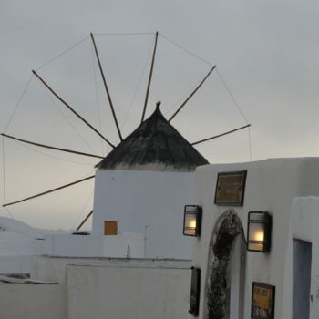 Photography titled "moulin à Santorin" by Anne Marie Mermet, Original Artwork, Non Manipulated Photography