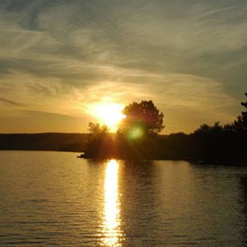 Photographie intitulée "Lac-Mégantic" par Annik Desbiens, Œuvre d'art originale