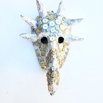 Sculptuur getiteld "Silver Mask/Wall Ar…" door Anthony Saldivar, Origineel Kunstwerk, Acryl