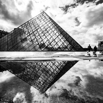 Fotografía titulada "Double Pyramide" por Antonin Borie, Obra de arte original, Fotografía digital