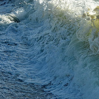 Photographie intitulée "vague." par Aquartistiq, Œuvre d'art originale, Photographie numérique