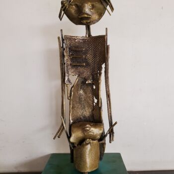 Escultura titulada "First walk" por Archana Sharma, Obra de arte original, Bronce