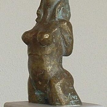 Скульптура под названием "hera" - Arlindo Arez, Подлинное произведение искусства