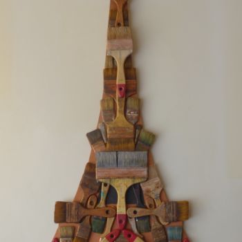 Sculpture titled "Eiffel 34" by Marina Argentini, Original Artwork, Wood