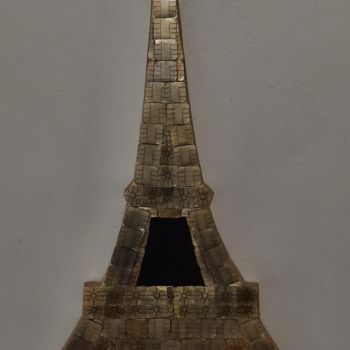 Collagen mit dem Titel "Eiffel 106" von Marina Argentini, Original-Kunstwerk, Metalle