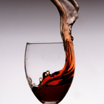 Fotografia intitolato "a glass of wine 03" da Arkadiusz Gepchard, Opera d'arte originale, Fotografia digitale