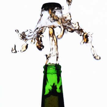 Photographie intitulée "Beer 2" par Arkadiusz Gepchard, Œuvre d'art originale, Photographie numérique