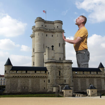 Photographie intitulée "Château de Vincennes" par Arkadiusz Gepchard, Œuvre d'art originale, Photographie numérique