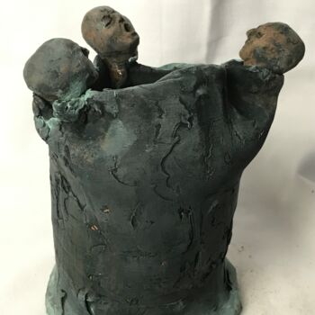 Sculpture titled "La discussione" by Armando D'Andrea, Original Artwork, Clay