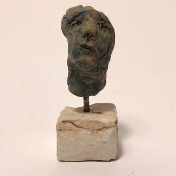 Sculpture titled "Volto10" by Armando D'Andrea, Original Artwork, Clay