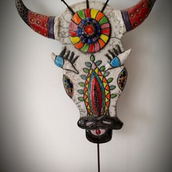 Sculpture titled "Masque vache Mandala" by Armelle Colombier, Original Artwork, Ceramics