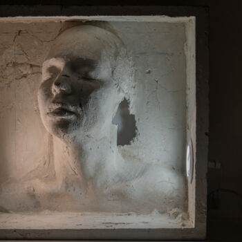 Sculptuur getiteld "Leteya" door Armen Manukyan-Burovtsov (Armmenart), Origineel Kunstwerk, Cement