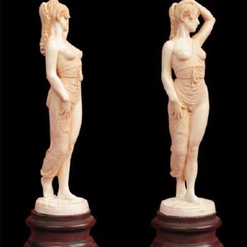 Skulptur mit dem Titel "Grâce" von Maria Iakovleva, Original-Kunstwerk, Holz