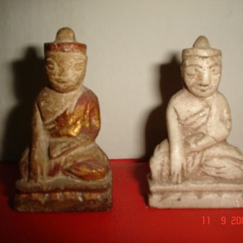 Stone Burmese Bouddha