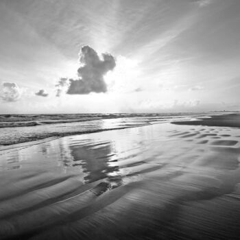 Photographie intitulée "Plage du Grand Trav…" par Artenseo, Œuvre d'art originale, Photographie numérique