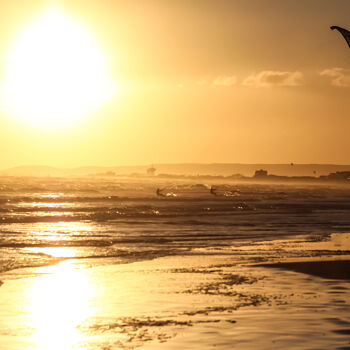 Fotografia zatytułowany „Kitesurf, plage de…” autorstwa Artenseo, Oryginalna praca, Fotografia cyfrowa