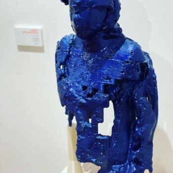 「Cuerpo deconstruido」というタイトルの彫刻 Alberto Tundidor Sanzによって, オリジナルのアートワーク, プラスチック