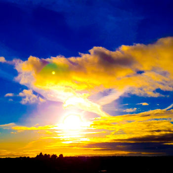 Fotografia zatytułowany „Spectacular SUN in…” autorstwa Idaver / Idawer, Oryginalna praca, Fotografia cyfrowa