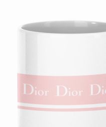 Design mit dem Titel "Tasse Dior rose" von Tomiko, Original-Kunstwerk, Tischkunst