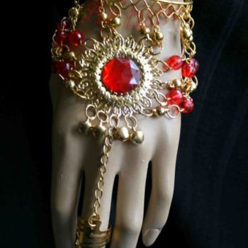 Handwerk mit dem Titel "Bracelet Bague "She…" von Ar'Tistic, Original-Kunstwerk, Schmuck