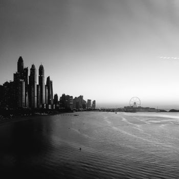 Photographie intitulée "Skyline Dubai" par Art Moé, Œuvre d'art originale, Photographie numérique