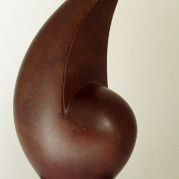 Sculpture titled "LE SIXIEME MOIS" by Denis Queyerats, Original Artwork, Terra cotta