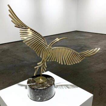 Skulptur mit dem Titel "Brass Made Crane Bi…" von Ase, Original-Kunstwerk, Metalle