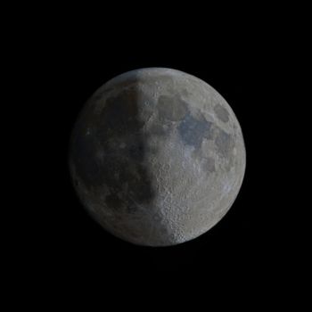 Fotografia zatytułowany „The moon” autorstwa David James, Oryginalna praca, Fotografia cyfrowa