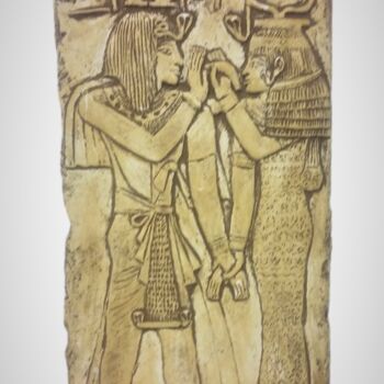 Scultura intitolato "Osiris et Isis - Ba…" da Atelier Mélyne Sculpture, Opera d'arte originale, Gesso Montato su Altro panne…
