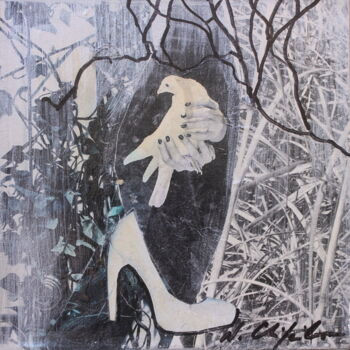 Collages titled "Le nid" by Atelier N N . Art Store By Nat, Original Artwork, Collages Mounted on Wood Stretcher frame