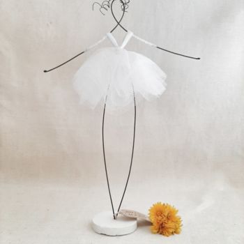 Sculpture titled "Danseuse modèle ori…" by Au Fil D'Anne, Original Artwork, Wire